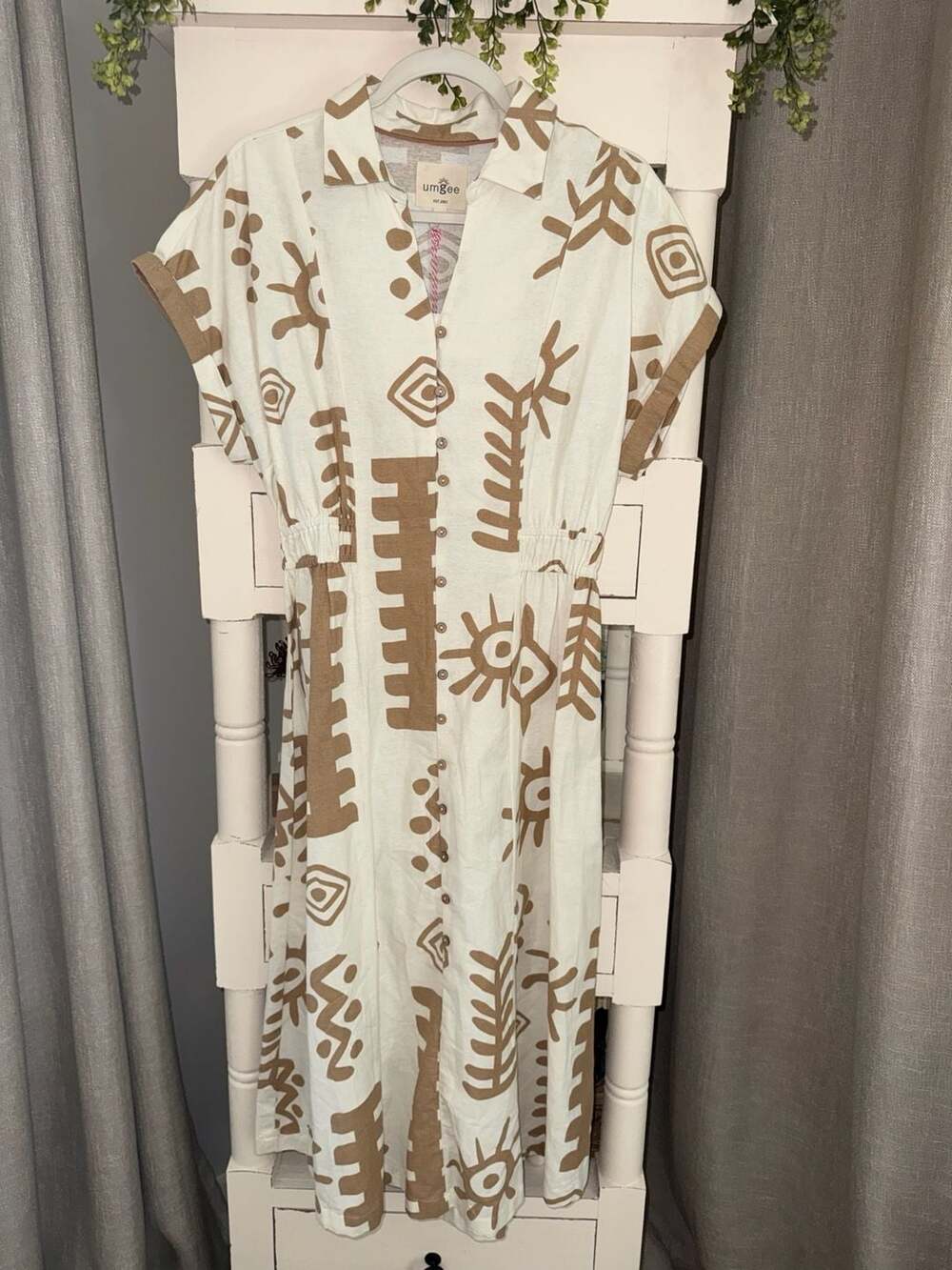 Umgee Abstract Print Elastic Waist Midi Dress White Brown small